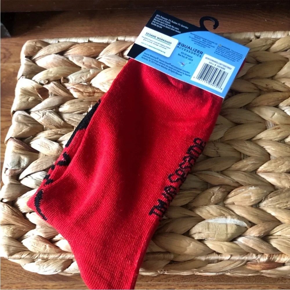 Sesame Street Elmo crew socks! New with tags! Size:  9-13